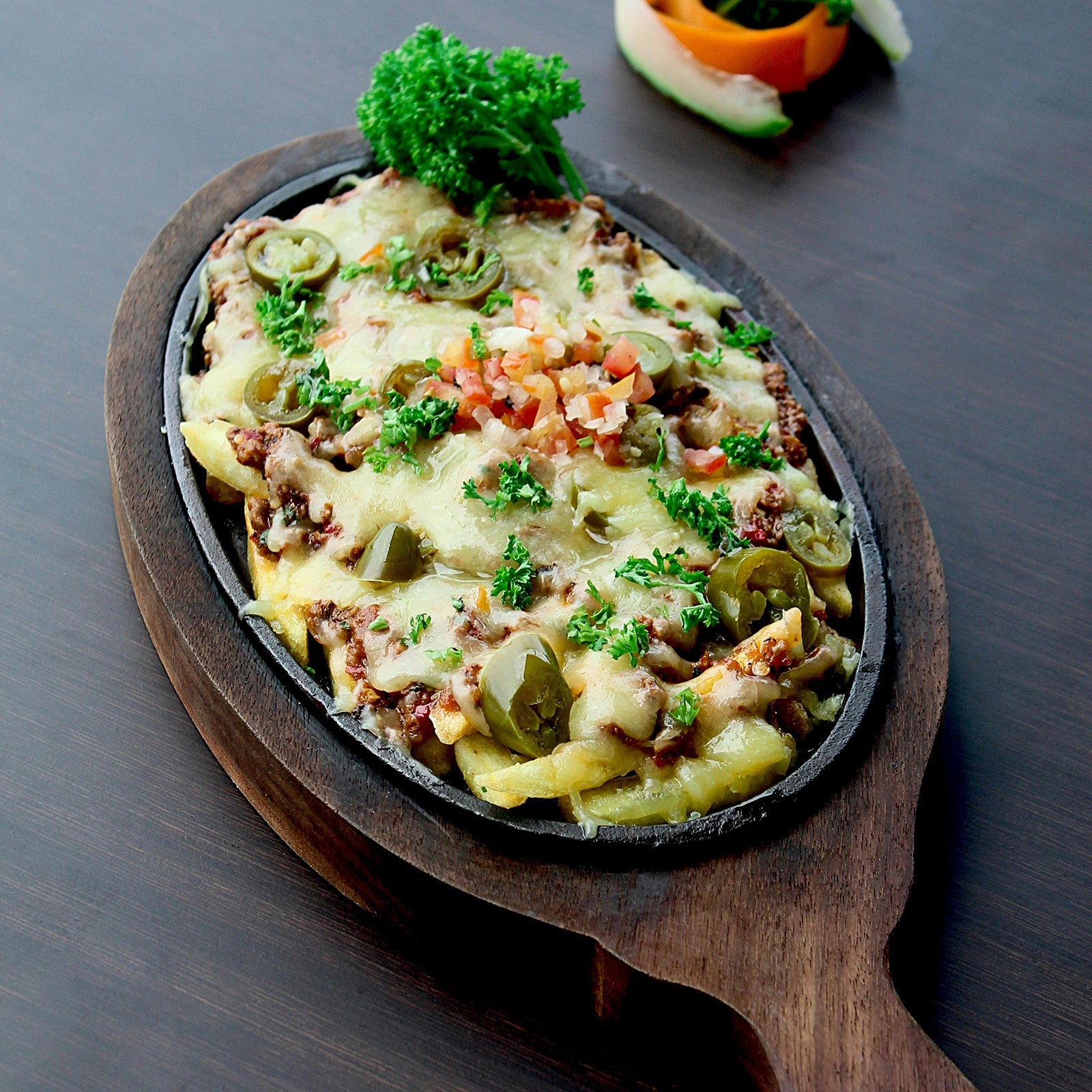 Skillet Potatoes with Jalapeños, Bacon &amp; Melted Cheese 🧀🔥